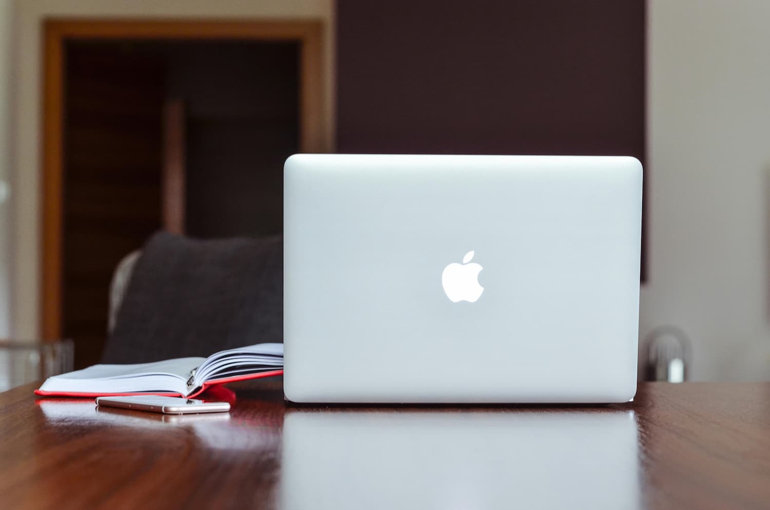 Ghostwriting in Cybersecurity: Crafting Authentic Essays for Tech Experts